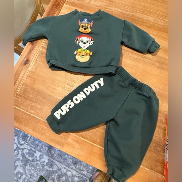 ZARA Toddler Paw Patrol Green Sweatsuit size 1 1/2 years 18M - Picture 5 of 10
